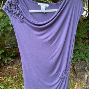 Beautiful purple sleeveless shirt, size L